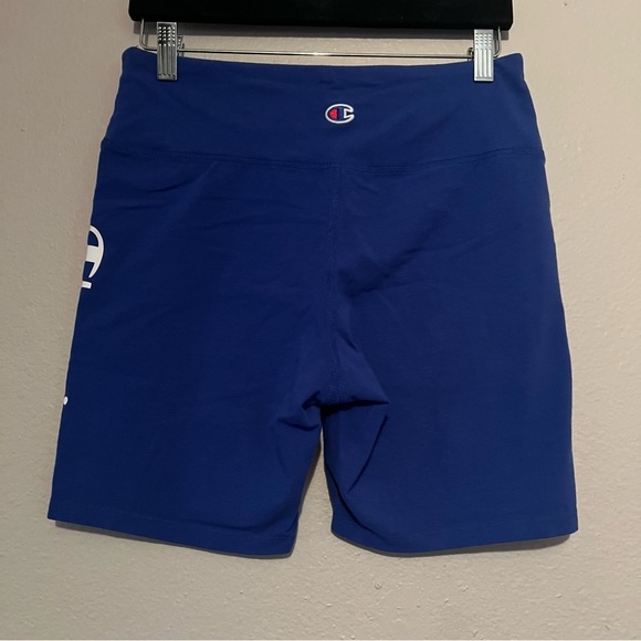 Champion Women's Blue Logo Moisture Wicking Biker Short Size Large - Picture 3 of 6